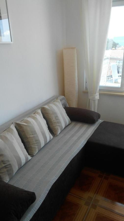 Apartmani Lela Selce Kültér fotó