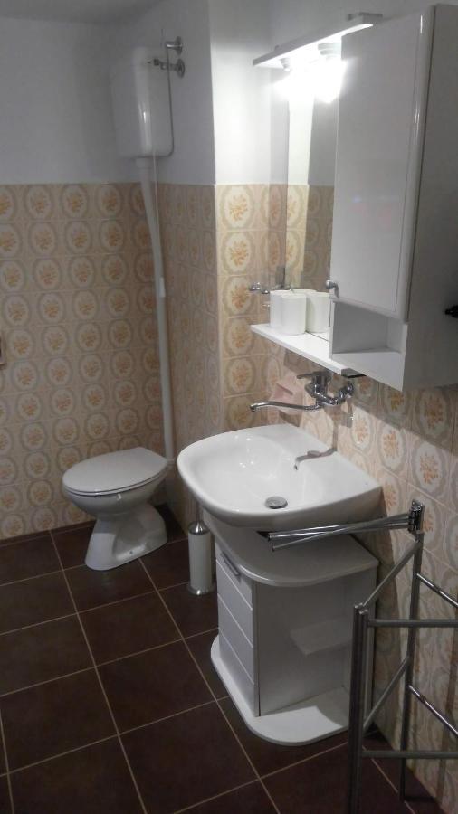 Apartmani Lela Selce Kültér fotó