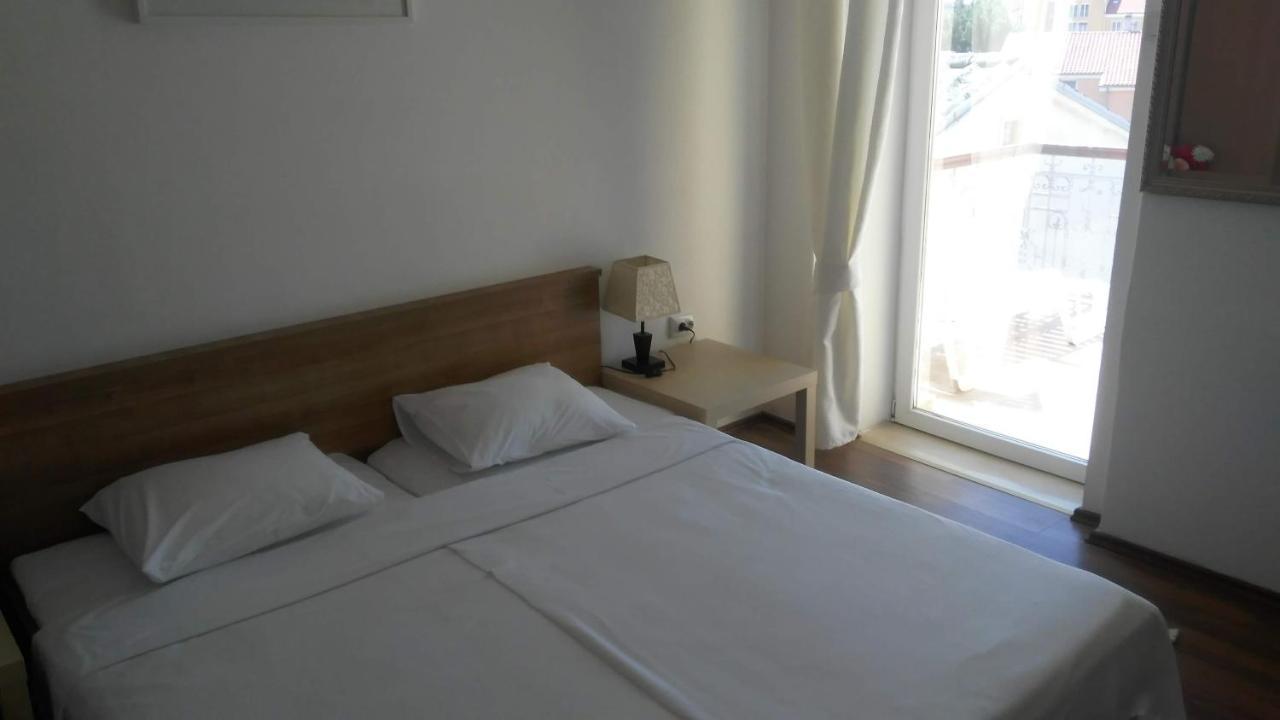 Apartmani Lela Selce Kültér fotó